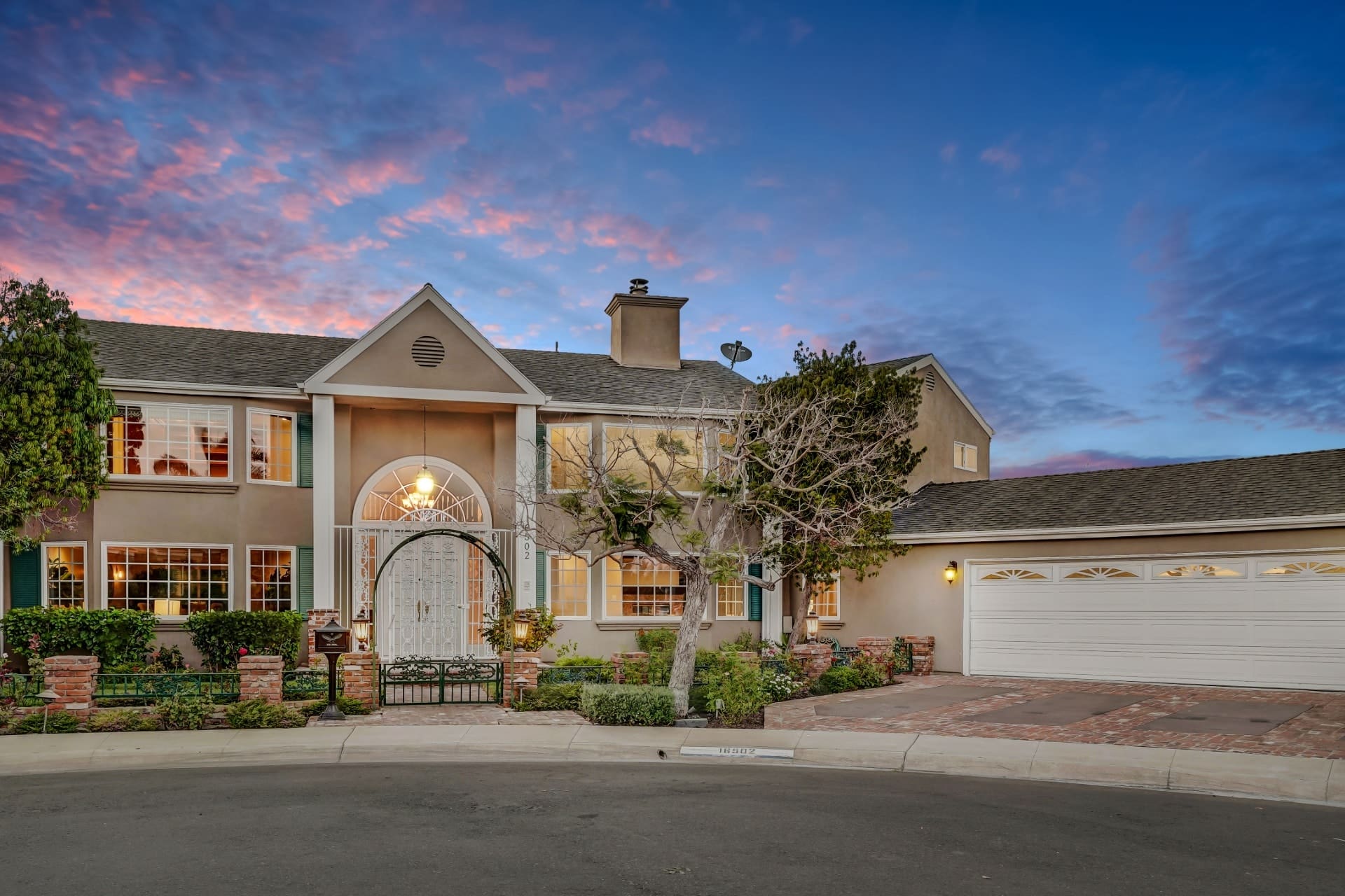 16502 Mariana Circle, Huntington Beach, CA 92649 Stanfield Real Estate