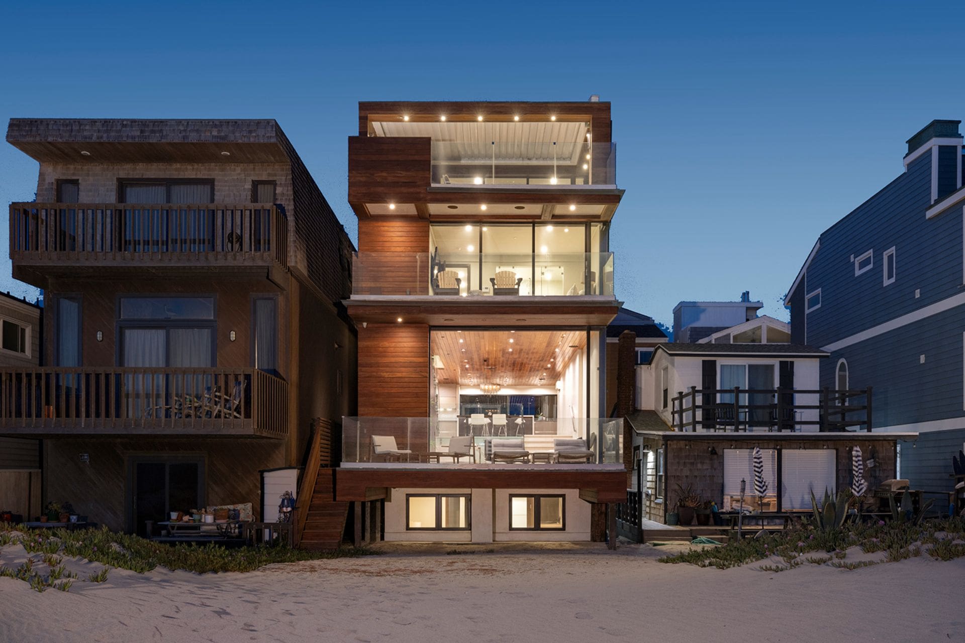 28 A Surfside, Surfside, CA 90740 Stanfield Real Estate